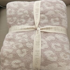 Barefoot Dreams Cream and White Blanket